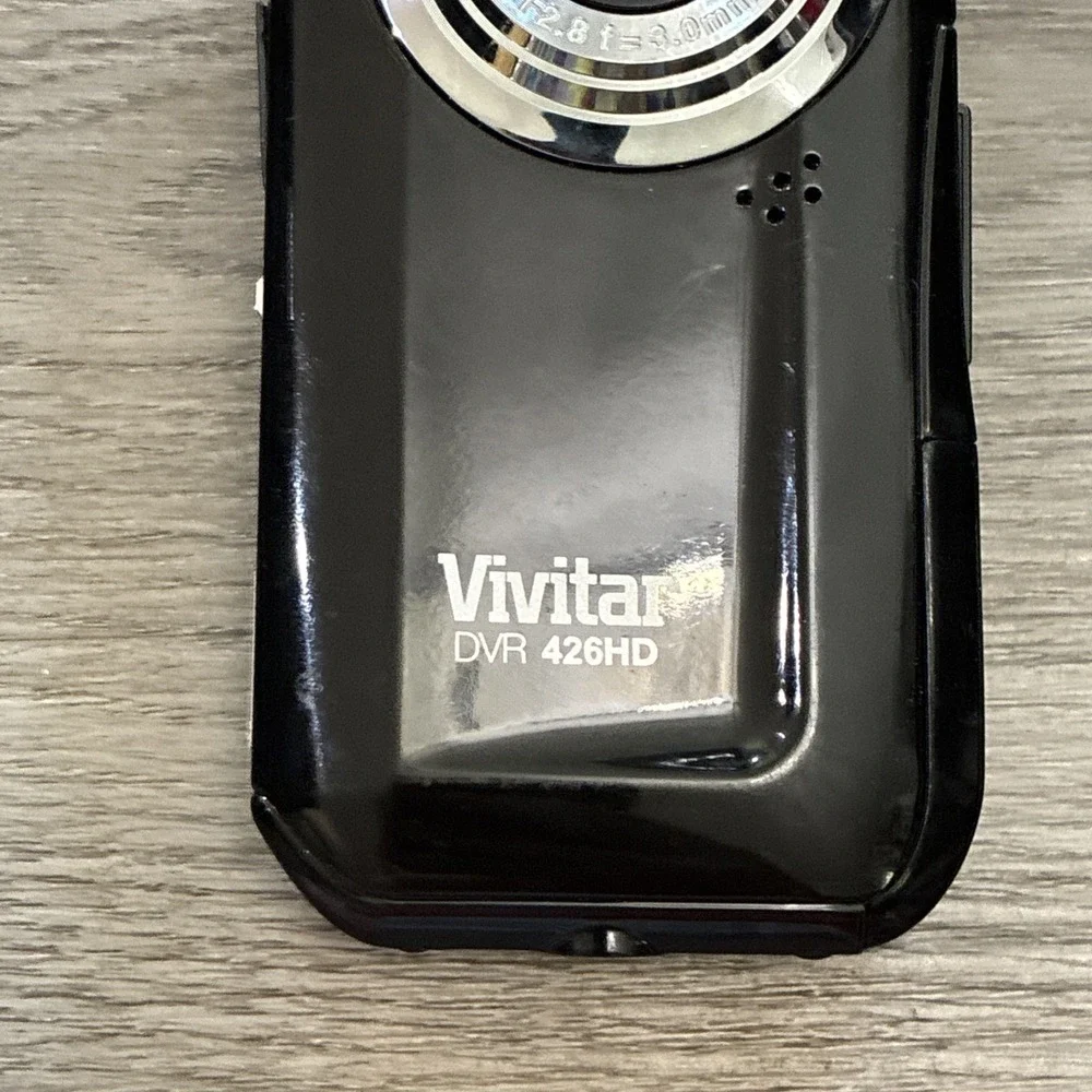 Vivitar DVR 426HD Digital Camcorder Black – 4X Zoom – Tested - Batteries Not Inc